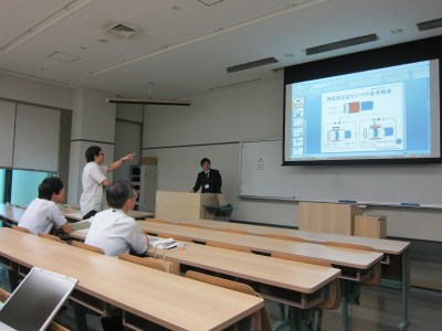 北山 良さんの発表する様子